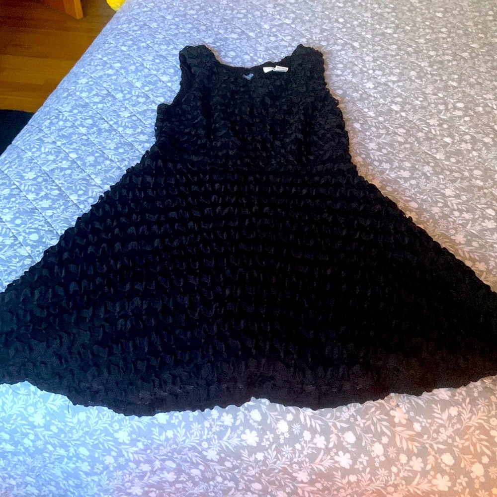 Cute black dress with texture detail